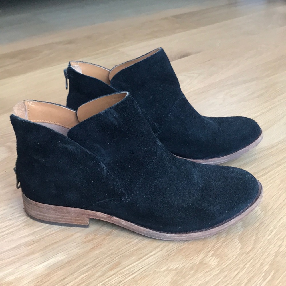 Kork-Ease black booties